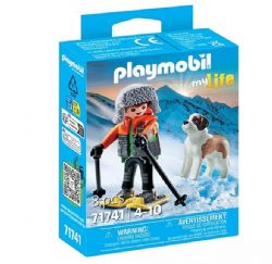 PLAYMOBIL MY LIFE - JEUNE GARÇON EN RAQUETTES AVEC SON SAINT BERNARD #71741